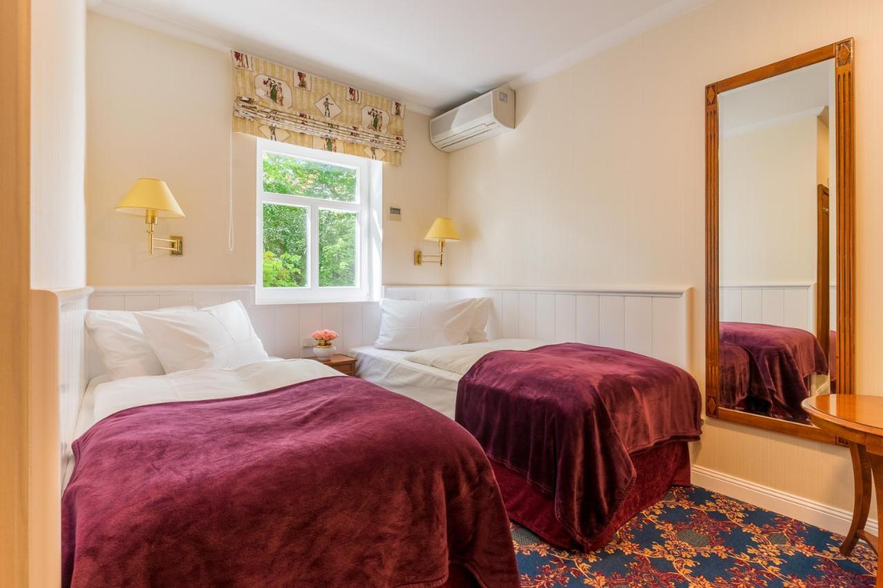 Boutiquehotel Schlosspalais Wernigerode Bagian luar foto